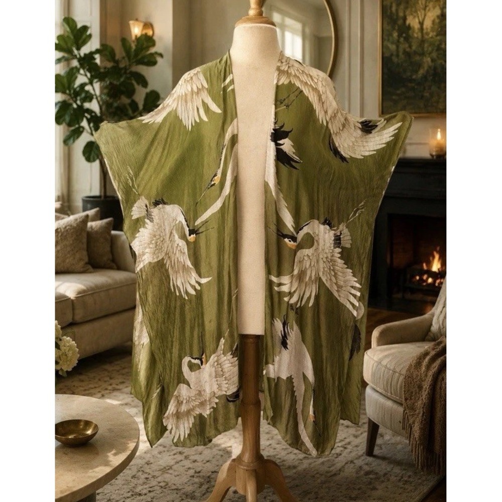 ONE HUNDRED STARS Crane Kimono Jacket Long Green One Size **READ** Small Flaw
